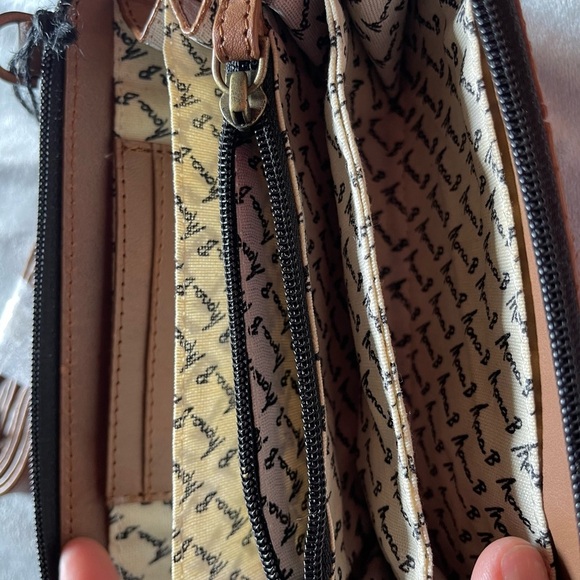 Mona B Brown Leather Wallet with Removable Strap - Picture 6 of 6